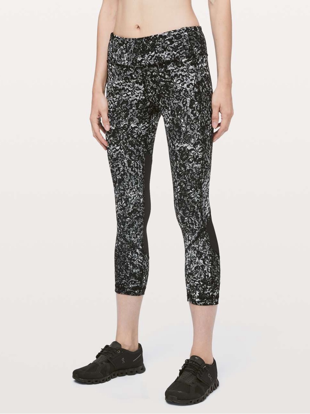 Lululemon Pace Rival Crop 22" Achromatize Ice Grey Black - Size 6